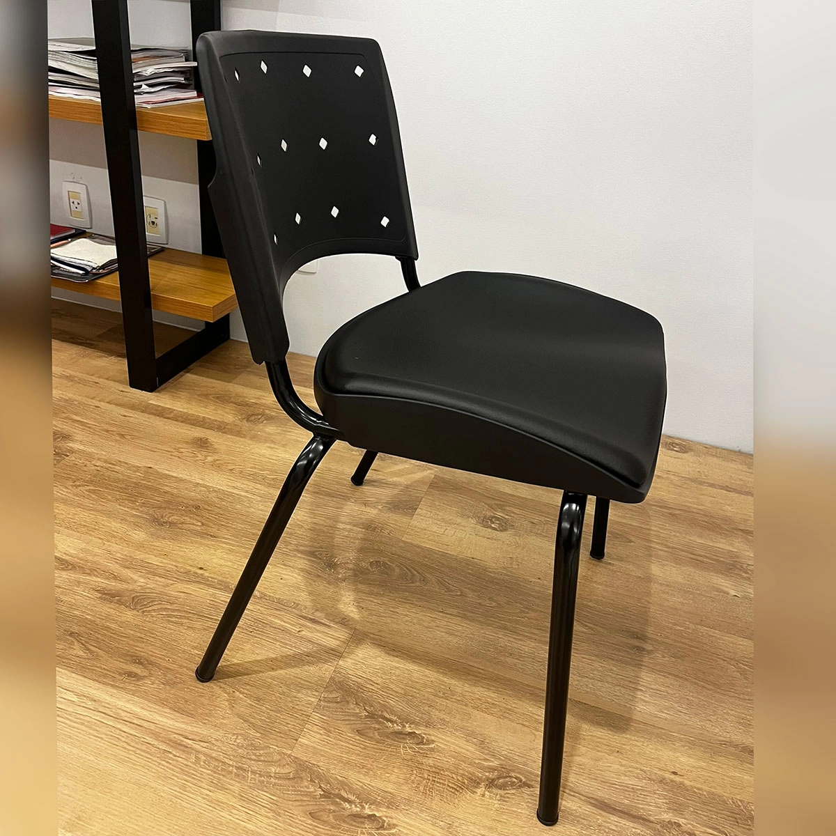 Cadeira Fixa p/ Escritório Ergonômica NR17 Ergoplax Cor:Preto
